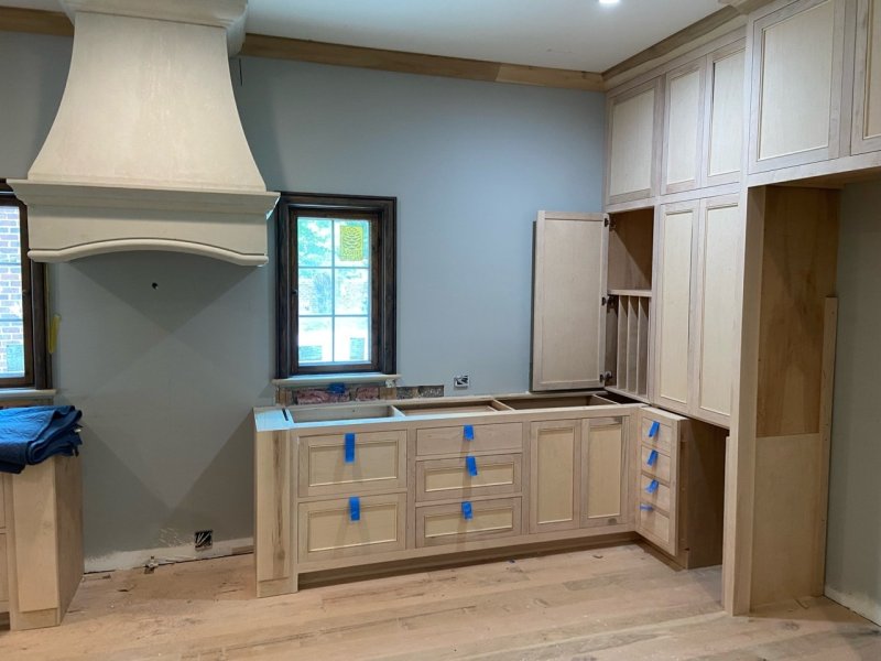 Kitchen-Cabinets-Right-Side