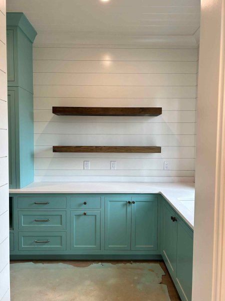 Floating-Shelves-in-Scullery