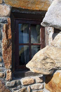 The Carver Group, Custom Home Builder using extensive rock features on homes